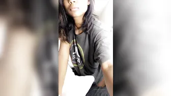 realmarinalina onlyfans full breasted girl caresses shaved cunt