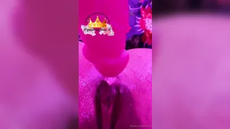 princessxm onlyfans buxom cutie is played with dildo