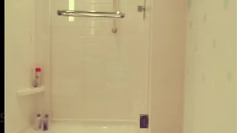 stassirossi onlyfans cute chick gently pulls pussy