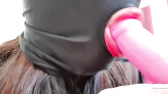 princess_gush onlyfans busty brunette caresses shaved vagina