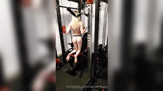 alexia_baby onlyfans fucks her ass