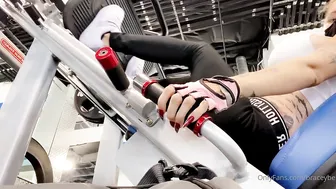 braceybella onlyfans Chic chick