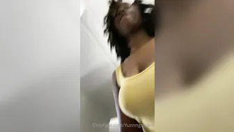 yunnngslimm onlyfans Blonde bitch