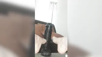 yasminscott onlyfans slutty female gently pulls pussy