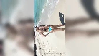 braceybella onlyfans busty slut fucks her cunt with a sex toy