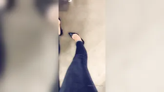 tris_love onlyfans greedily fucks herself with a toy