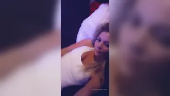 tris_love onlyfans buxom slut