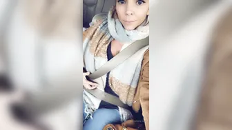 tris_love onlyfans elegant  cam girl  engaged in lustful caresses