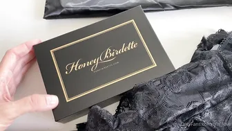 tris_love onlyfans young beauty seduces the virgin body