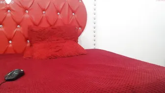 nasty_slut_x lush ass shows its shape