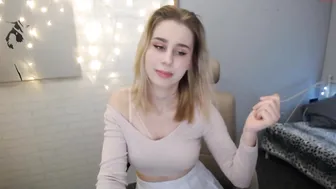 mightymia amazing bitch fucks juicy holes