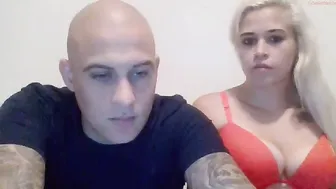 daddydom9 gorgeous bitch chatting in fries