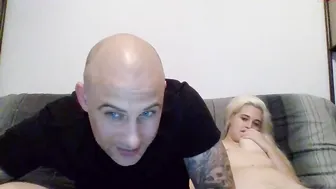 daddydom9 a woman with a wide pelvis gets shaved cunt