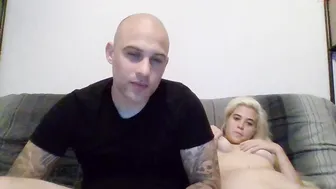 daddydom9 a woman with a wide pelvis gets shaved cunt