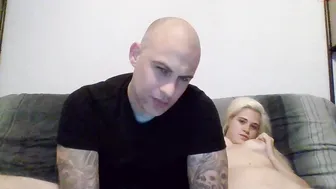 daddydom9 a woman with a wide pelvis gets shaved cunt