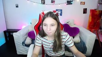 lucky_leslie Fair-haired beauty