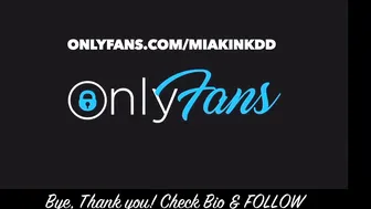 miakinkdd charming babe masturbates shaved vagina