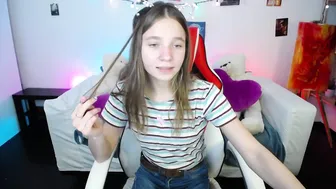 lucky_leslie Impressive brat