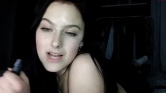 xmysticaldaisyx juicy mom shakes her ass