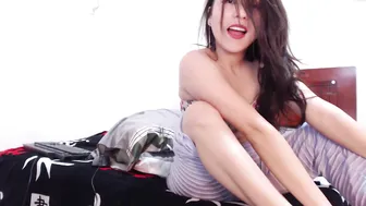 little_romina slut caresses his cap