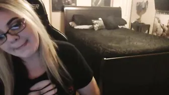 team_dixon Solo caress of a cute lady