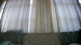 sveta1211 slut fucks dildo hard