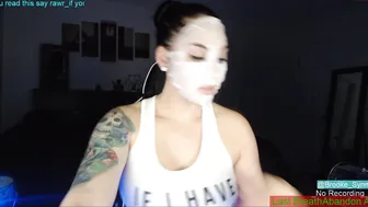 brooke_synn Slutty chicks lick their cunt