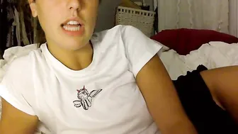 mmagdalene69 incredible shows off gorgeous boobs