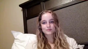 peachezzs Graceful bitch