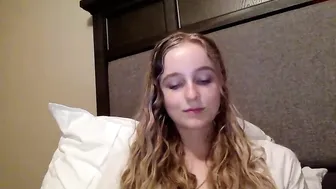 peachezzs Graceful bitch