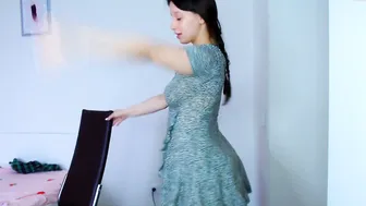 elissbaby openwork blonde dancing a striptease