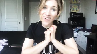 blondelovetoy Mischievous woman