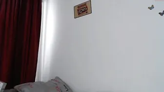 sexbydaylight busty bitch jumps on phallus