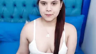 izzy_lovexx crazy passion masturbates both holes