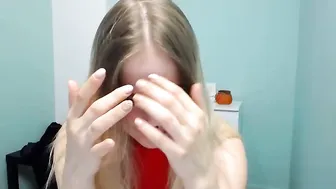 ann_livv adult mare fingering holes