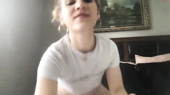 blondelovetoy in free chat