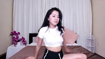 aryansoren impressive girls show pussies