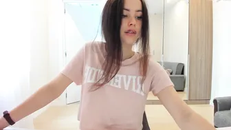 alexaeast desired woman fucks herself with fingers