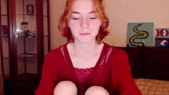 alicebreeze plump little devil gently massages pussy