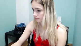 ann_livv Busty filly