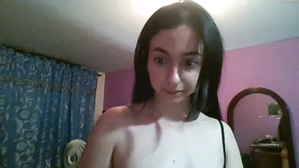 muscle_sexy_team young bitch caresses shaved holes