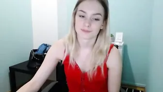 ann_livv Vicious brunette