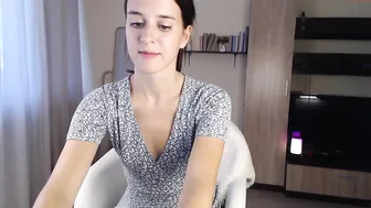 mary_cutie young lady in stockings fucks pussy