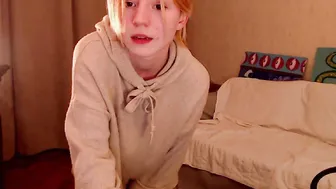 alicebreeze Red-haired confused