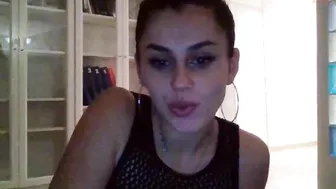 arieennee beauty arranged buns