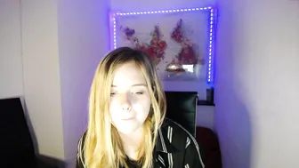 blonde_andcute Fiery bitch