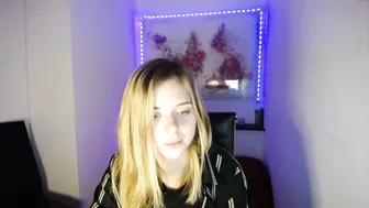 blonde_andcute Fiery bitch