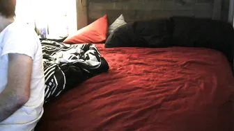 hugs143 gets squirt orgasm