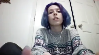 calliopekitty great girl fucks shaved cunt