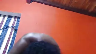 hombrereal busty slut caresses both slits